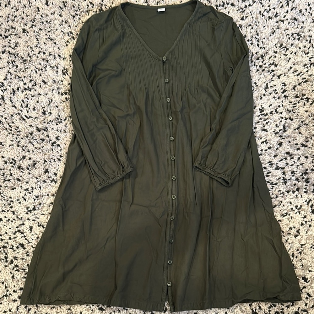 Women’s dress
